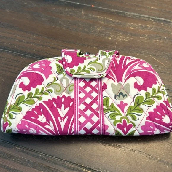 Vera Bradley Wallet.  Pink green and white. - Picture 8 of 8